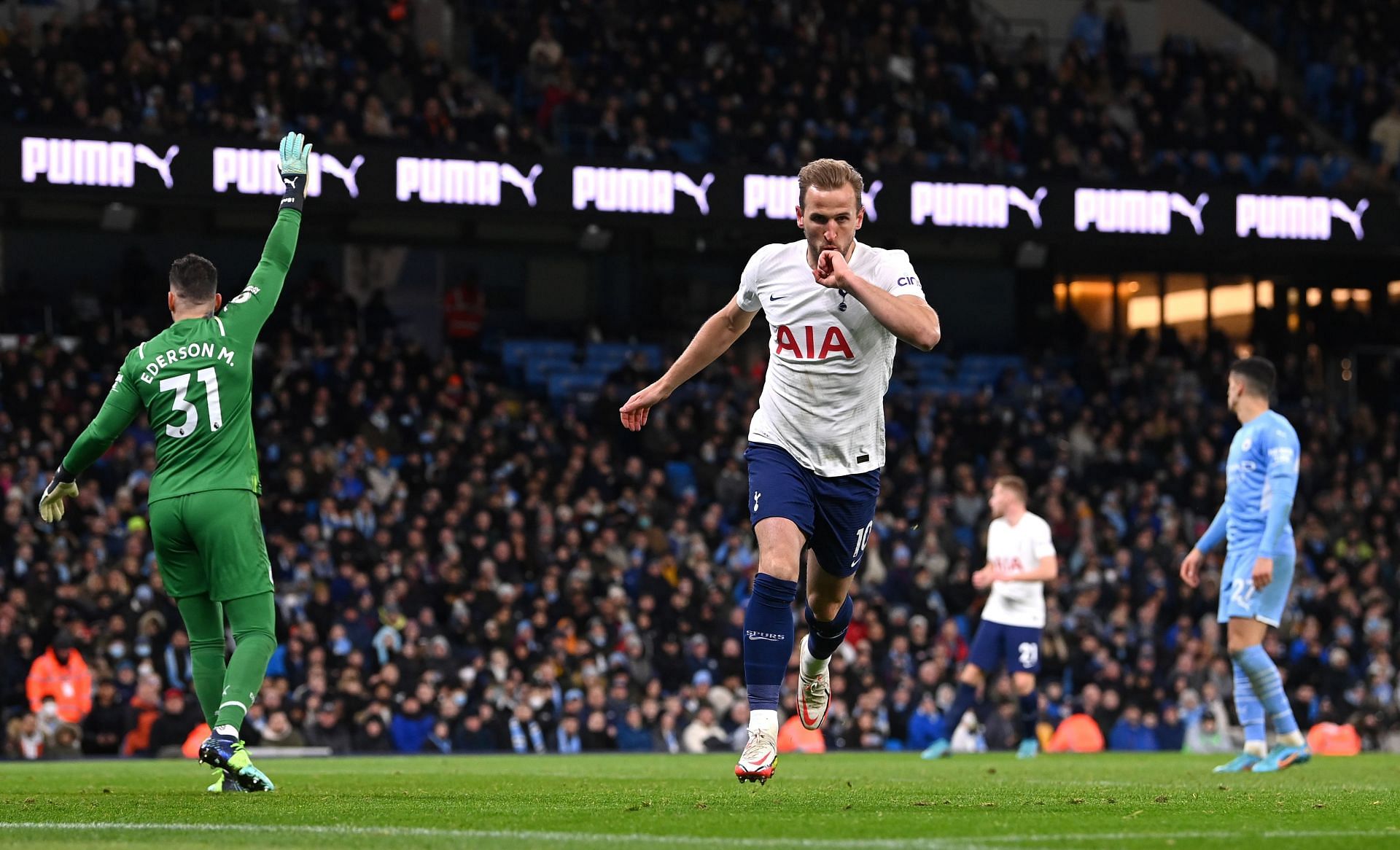 Tottenham Hotspur duo Harry Kane and Son Heung-min have equalled the all-time record for Premier League goal combinations